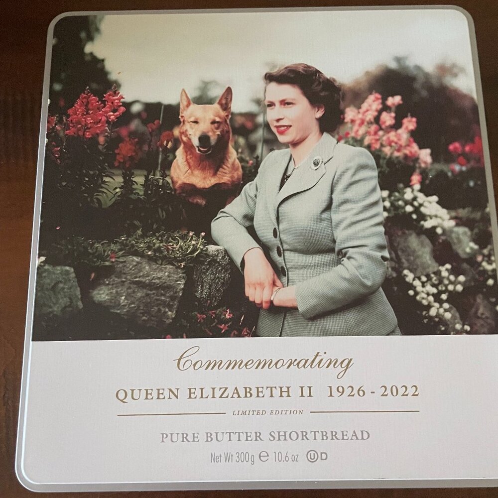 Limited Edition QUEEN ELIZABETH II tin